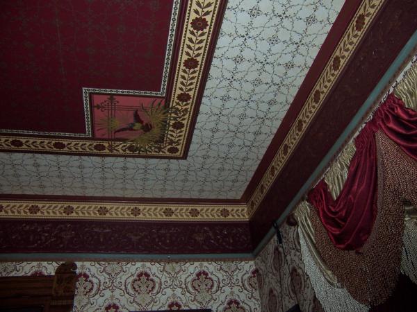 EvansMusicCeiling_1.jpg - 55164 Bytes