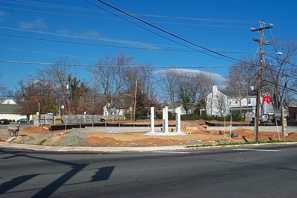 P0002143x.JPG - 93036 Bytes